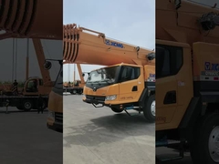 XCMG QY75K Digunakan Boom Truk Crane 75 Ton Kecepatan Tinggi Untuk Angkat Stabil