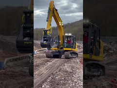 Menghemat energi digunakan Bulldozer kecil LIUGONG B160 dengan sekop miring lurus